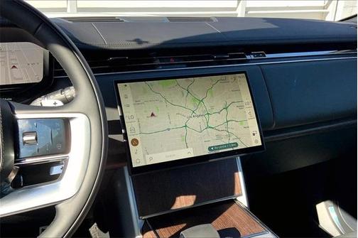 2025 Land Rover Range Rover P530 SE