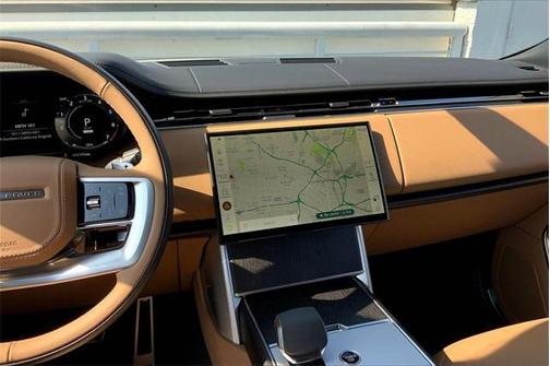 2025 Land Rover Range Rover P550e SE