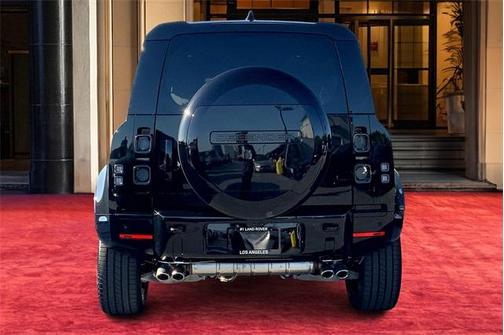 2025 Land Rover Defender P525 V8