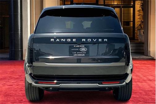 2025 Land Rover Range Rover P400 SE