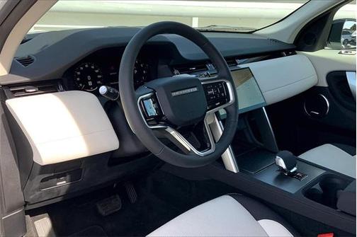2025 Land Rover Discovery Sport S