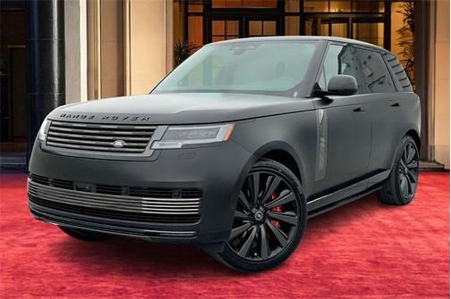 2025 Land Rover Range Rover P615 SV