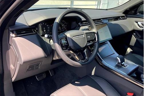 2026 Land Rover Range Rover Velar P400 Dynamic SE