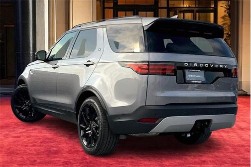 2025 Land Rover Discovery P300 S