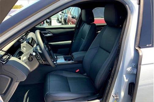 2026 Land Rover Range Rover Velar P250 Dynamic SE