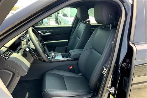 2026 Land Rover Range Rover Velar P250 Dynamic SE