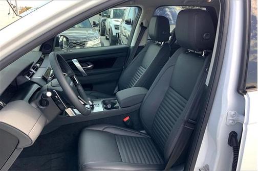 2025 Land Rover Discovery Sport S