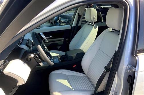 2025 Land Rover Discovery Sport S