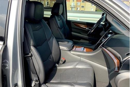 2019 Cadillac Escalade ESV Premium Luxury