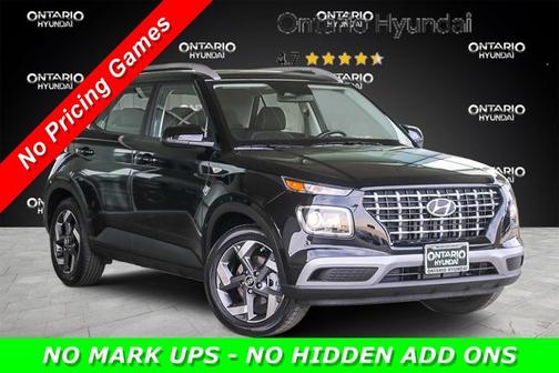 2025 Hyundai VENUE SEL