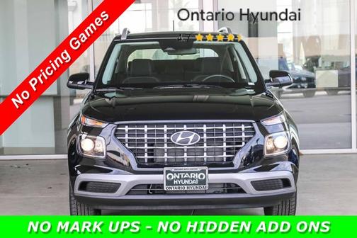 2025 Hyundai VENUE SEL
