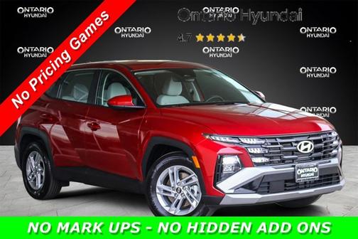 2025 Hyundai TUCSON SE