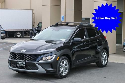 2022 Hyundai KONA SEL