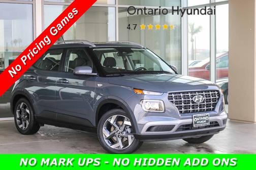 2025 Hyundai VENUE SEL