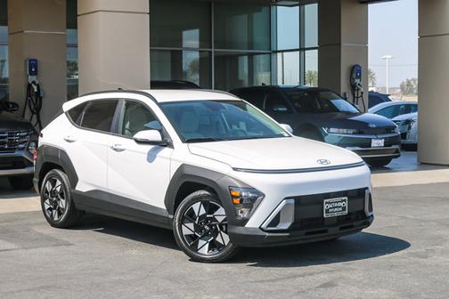 White 2025 Hyundai KONA SEL