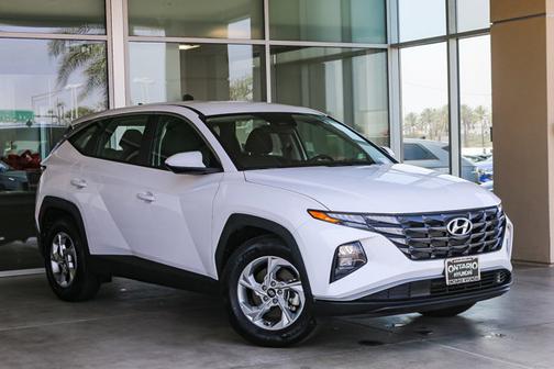 2024 Hyundai TUCSON SE