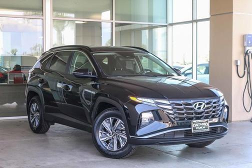 Black 2022 Hyundai TUCSON Hybrid Blue