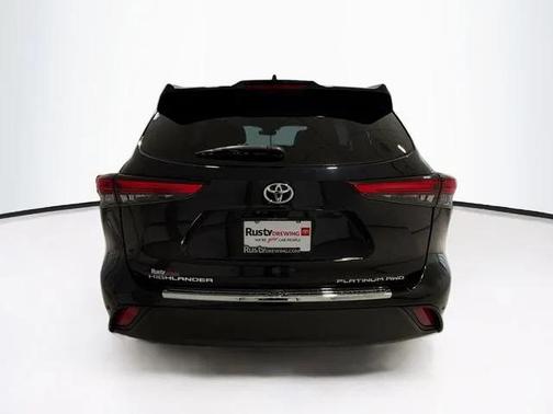 2020 Toyota Highlander Platinum