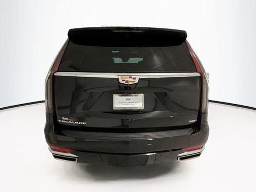 2022 Cadillac Escalade ESV Premium Luxury