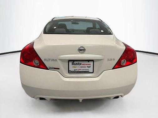 Winter Frost Pearl 2010 Nissan Altima 2.5 S