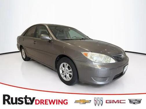 2005 Toyota Camry LE V6