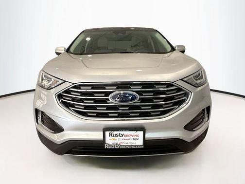 Ingot Silver Metallic 2019 Ford Edge Titanium