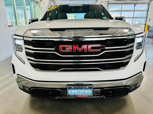 2022 GMC Sierra 1500 SLT