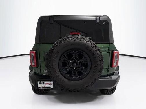 Eruption Green Metallic 2023 Ford Bronco Wildtrak