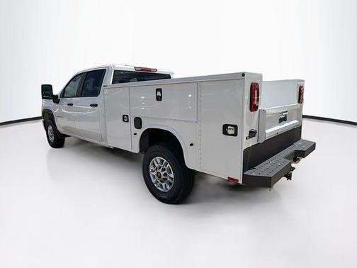 Summit White 2026 Chevrolet Silverado 2500 WT