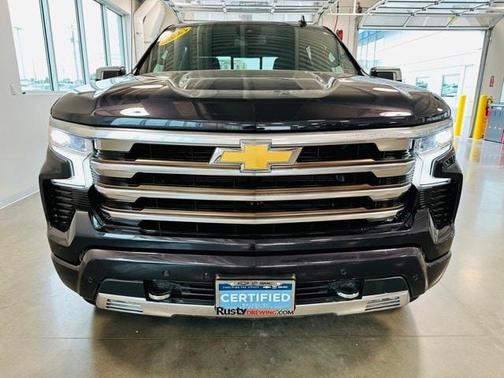 2022 Chevrolet Silverado 1500 High Country