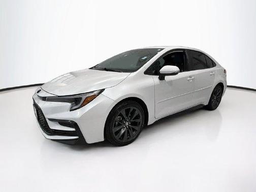 Wind Chill Pearl 2024 Toyota Corolla SE