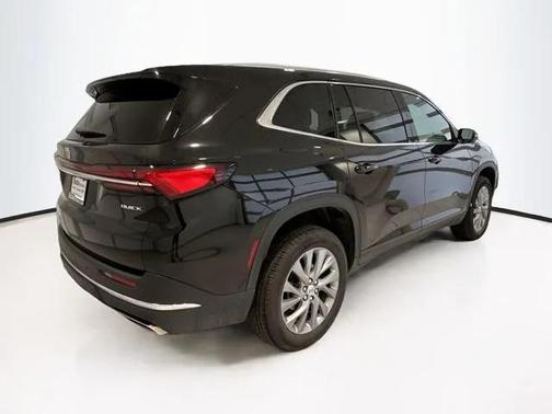 2025 Buick Enclave Preferred FWD