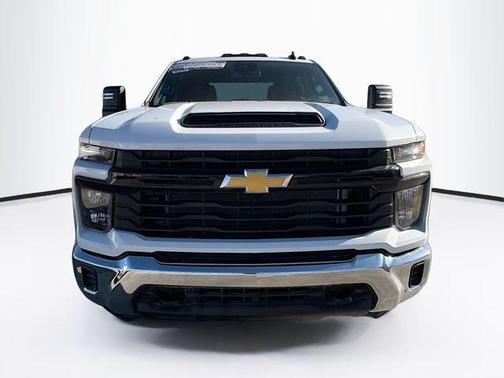 2025 Chevrolet Silverado 3500 WT