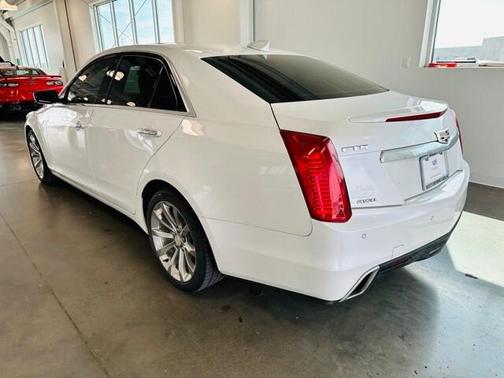 Crystal White Tricoat 2019 Cadillac CTS 3.6L Luxury