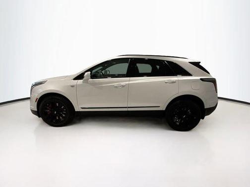 2022 Cadillac XT5 Sport