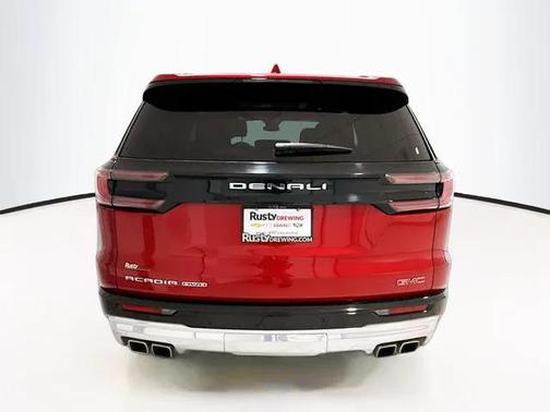 2024 GMC Acadia Denali