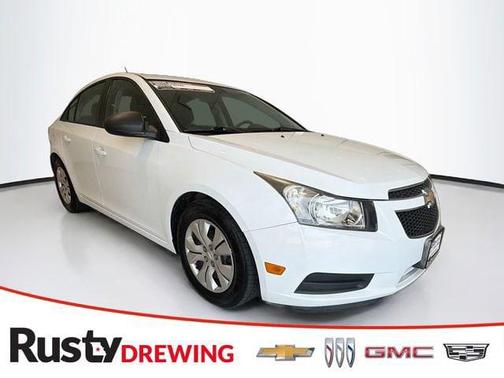 Summit White 2013 Chevrolet Cruze LS