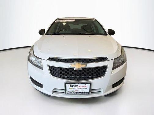 Summit White 2013 Chevrolet Cruze LS