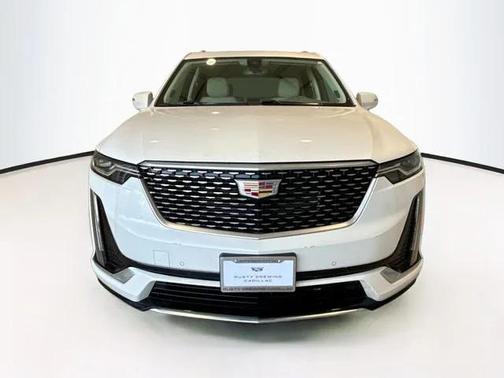 2025 Cadillac XT6 Premium Luxury AWD