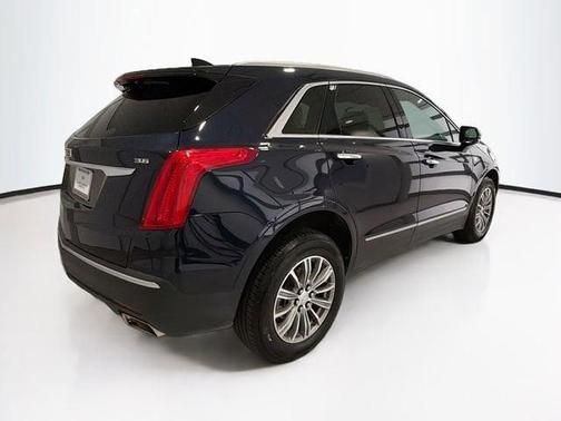 Dark Adriatic Blue Metallic 2017 Cadillac XT5 Luxury
