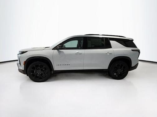 Polar White 2026 Chevrolet Traverse RS