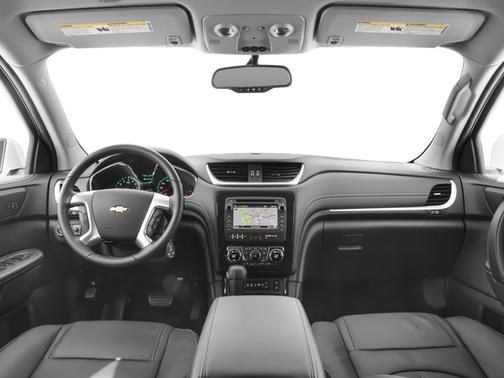 Summit White 2016 Chevrolet Traverse 2LT