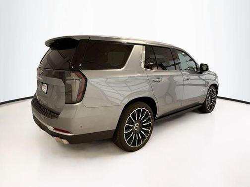 2025 Chevrolet Tahoe 4WD High Country