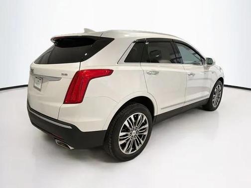 2017 Cadillac XT5 Premium Luxury