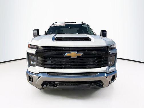 2025 Chevrolet Silverado 3500 WT