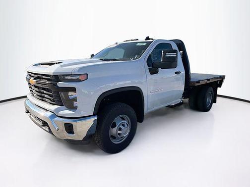 2025 Chevrolet Silverado 3500 WT