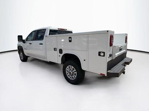 Summit White 2026 Chevrolet Silverado 2500 WT