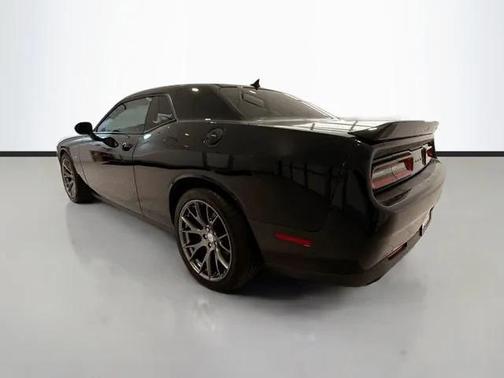 2015 Dodge Challenger SRT 392