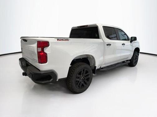 Summit White 2026 Chevrolet Silverado 1500 Custom Trail Boss