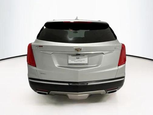 2017 Cadillac XT5 Platinum